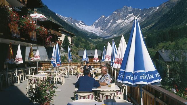 Hotel Edelweiss Blatten Loetschental Restoran gambar