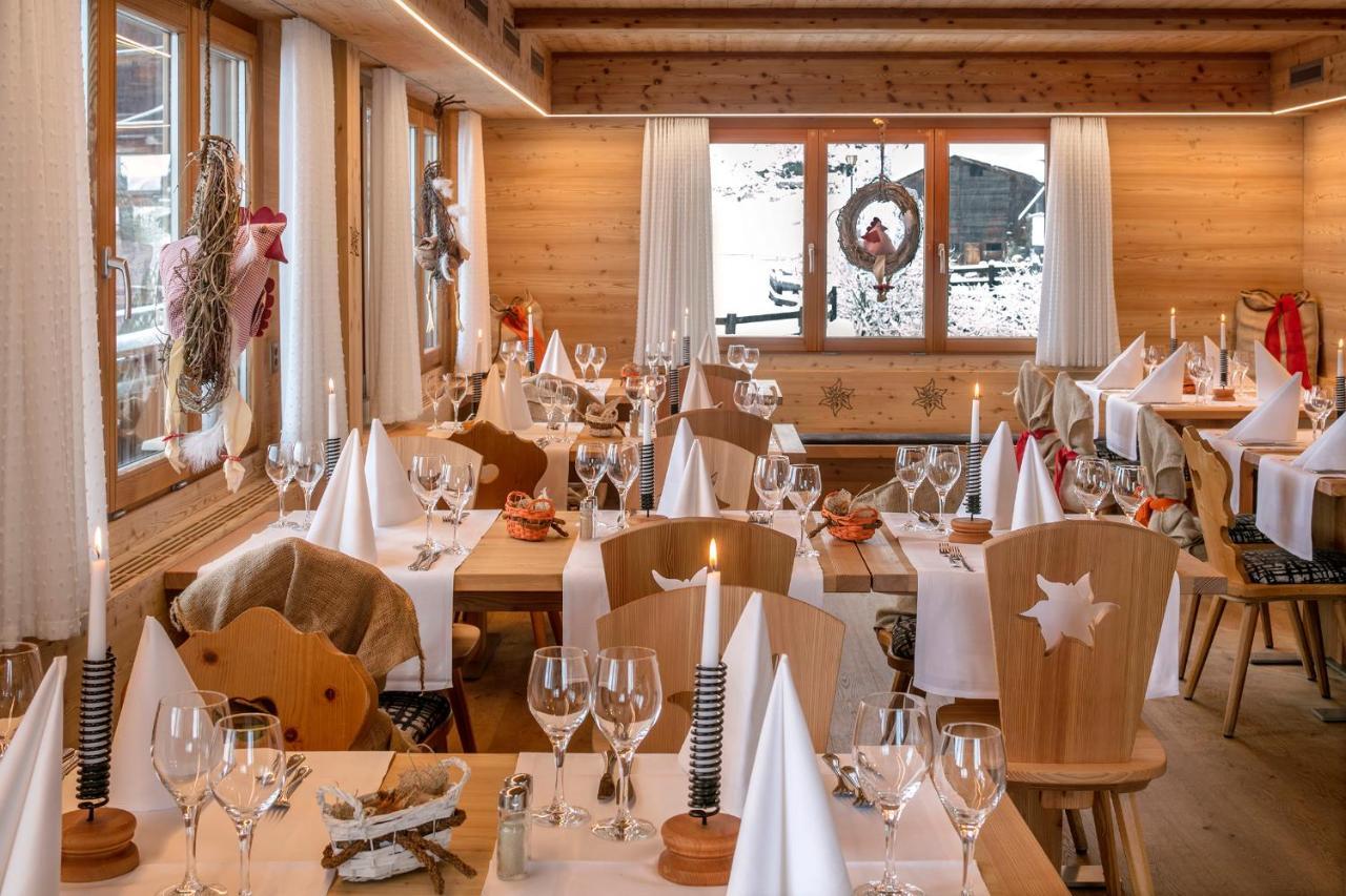 Hotel Edelweiss Blatten Loetschental Luaran gambar